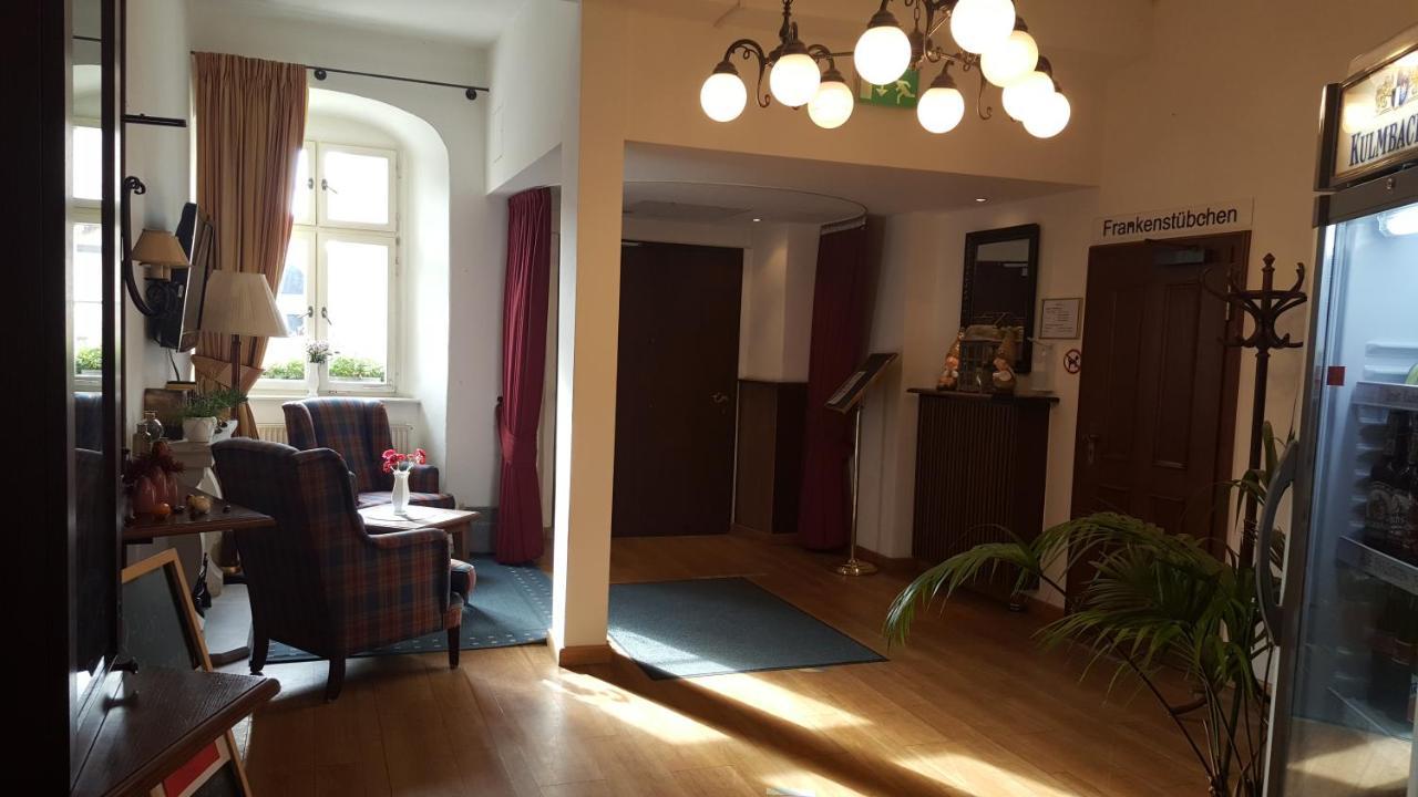 Hotel Goldener Adler Garni Hallstadt Exterior foto